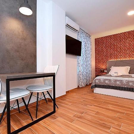 4 Corner The Center Of The Old Town Apartamento Zadar Exterior foto