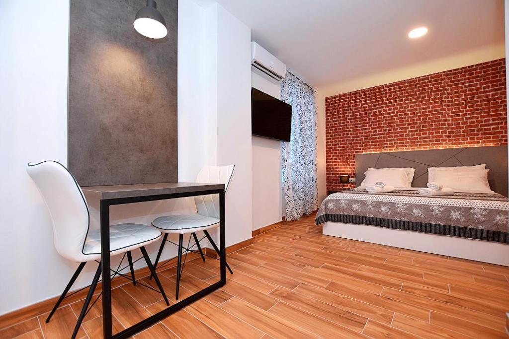 4 Corner The Center Of The Old Town Apartamento Zadar Exterior foto
